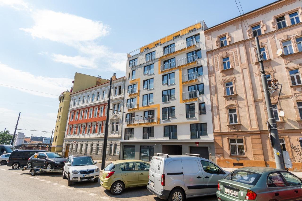 Studio Brand New Apartment #28 In New Building With Free Parking In City Center Praha Bagian luar foto